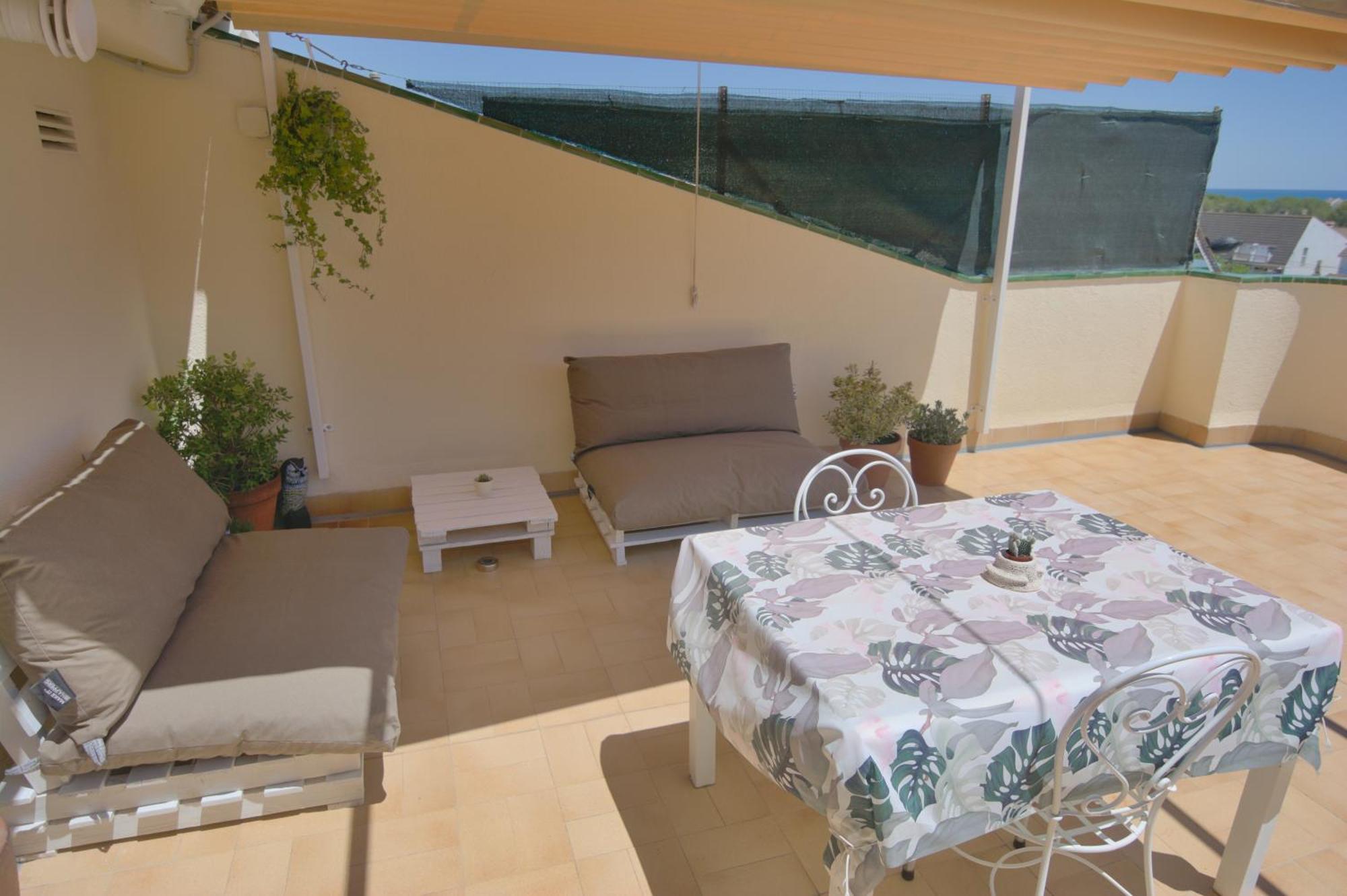 Sunny Apartment